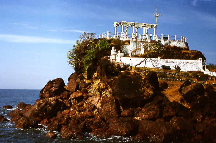 1. Budget Tour Packages